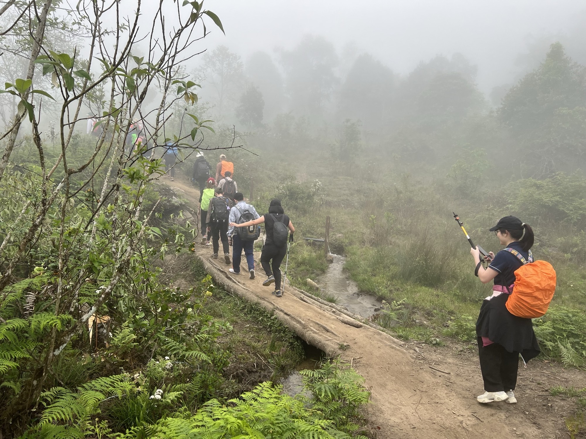 Trekking Lao Than Mountain Tour 3 Days